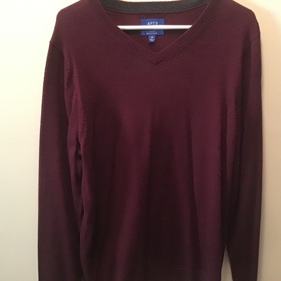 2 Men’s Medium Sweaters Black & Maroon - Picture 4 of 5